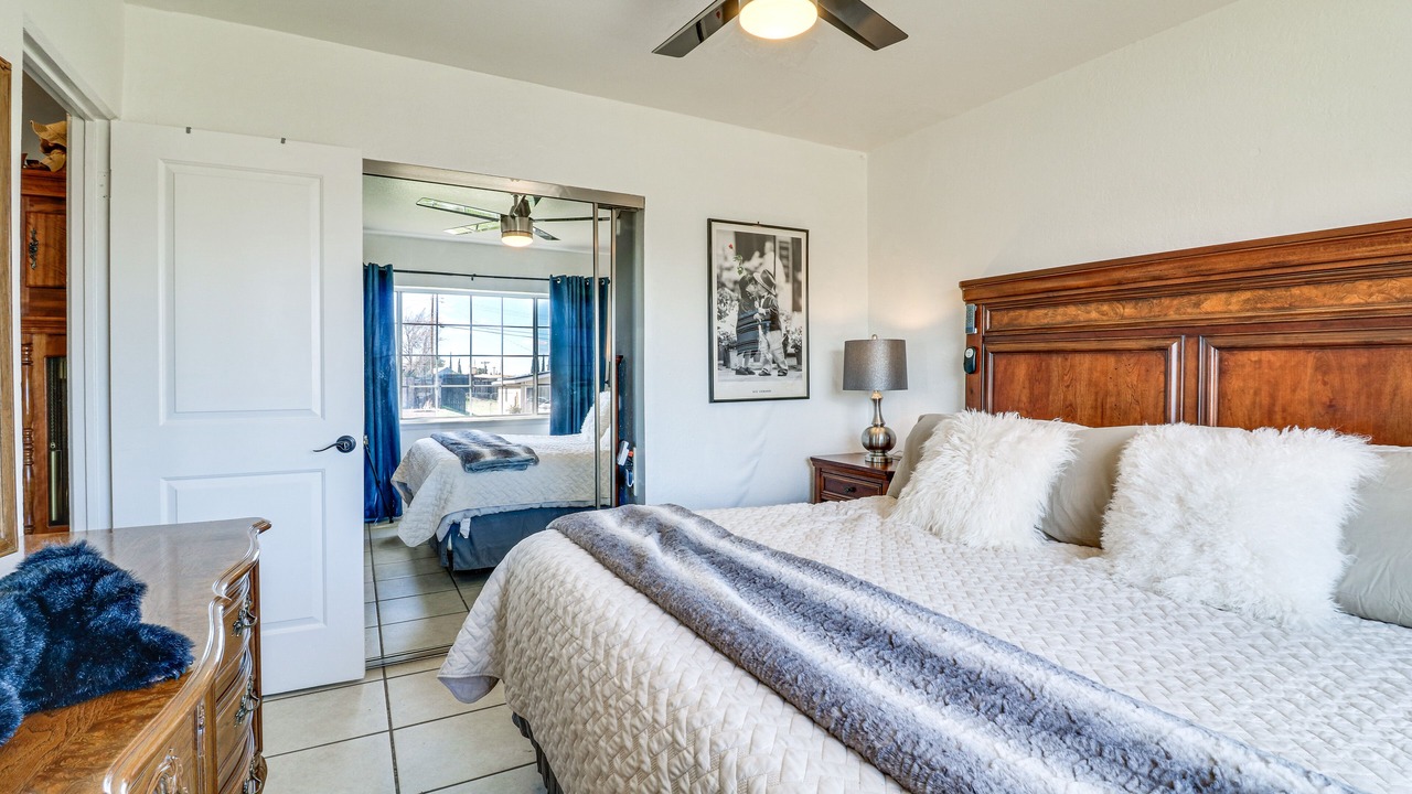 Photo of Bedroom in Palmdale