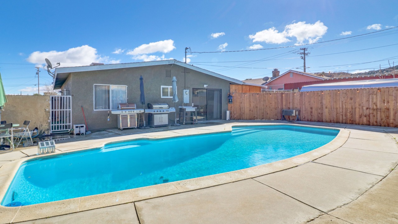 Photo of Outdoor in Palmdale
