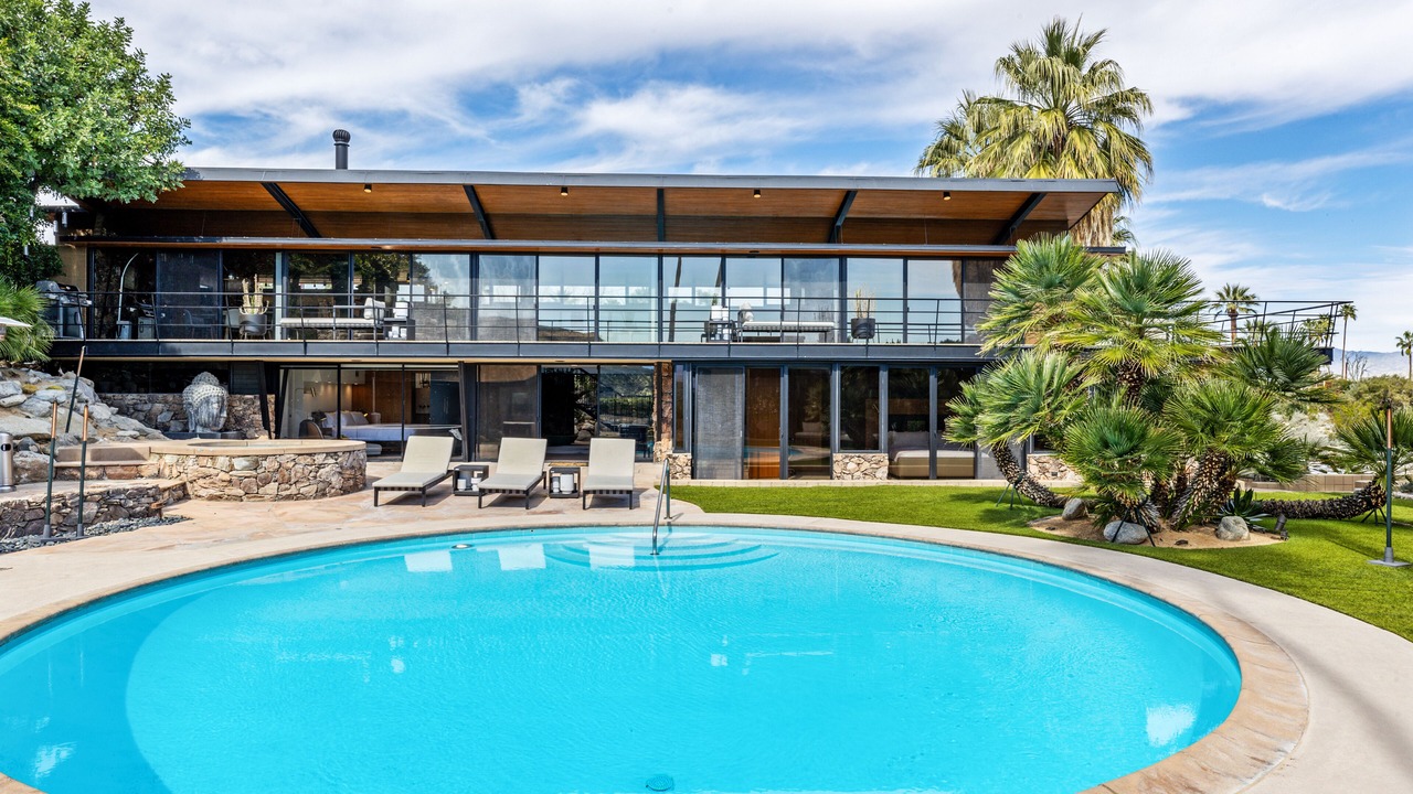 Photo of Outdoor in Little Tuscany
