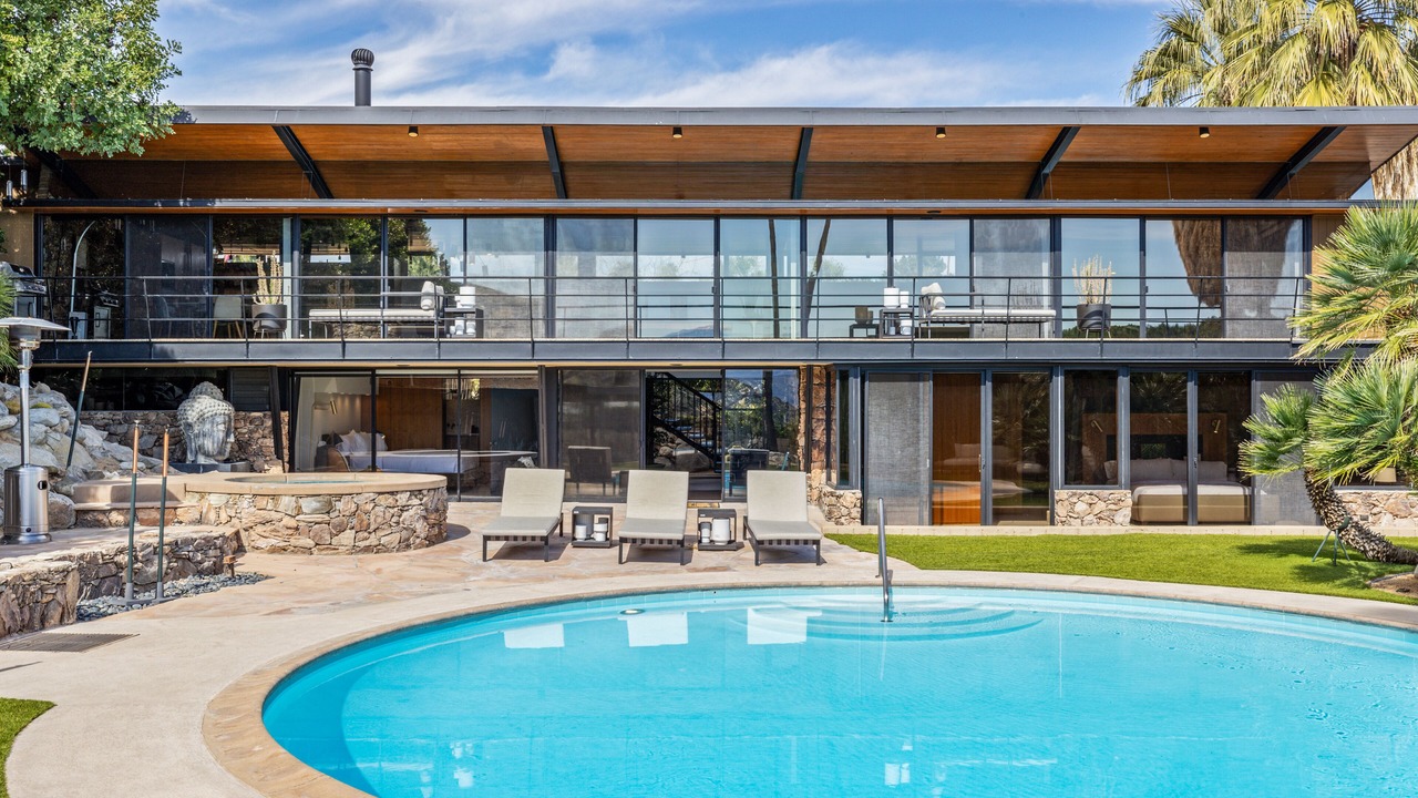 Photo of Outdoor in Little Tuscany