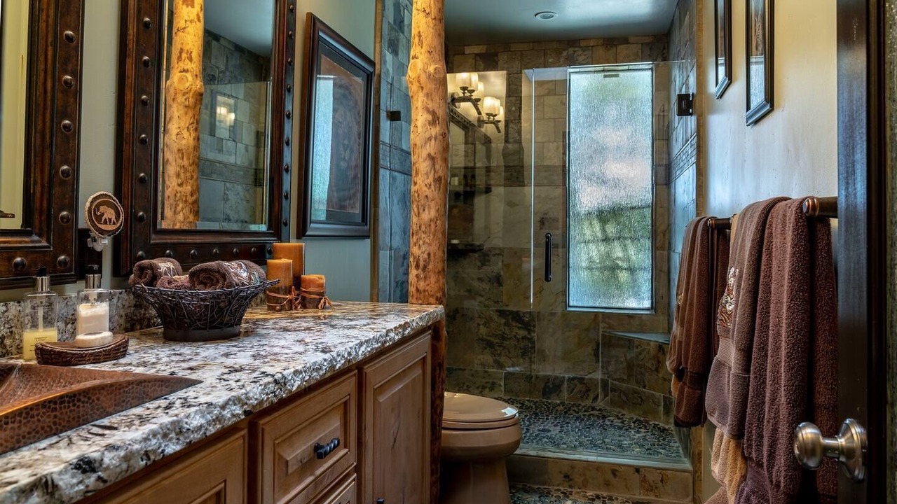 Photo of Bathroom in Alpine