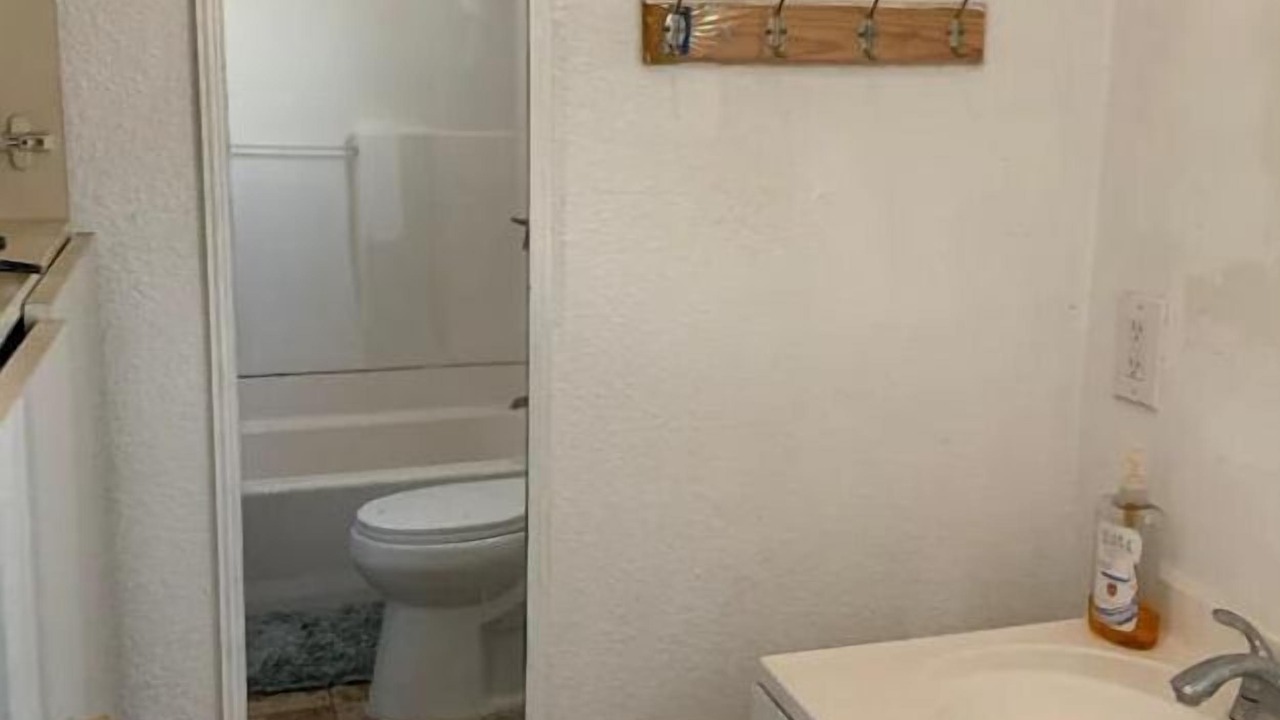Photo of Bathroom in North Hollywood