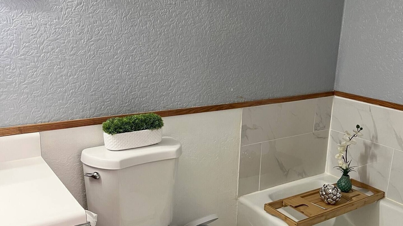 Photo of Bathroom in Wrightwood