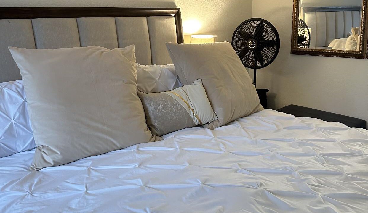 Photo of Bedroom in Bellflower