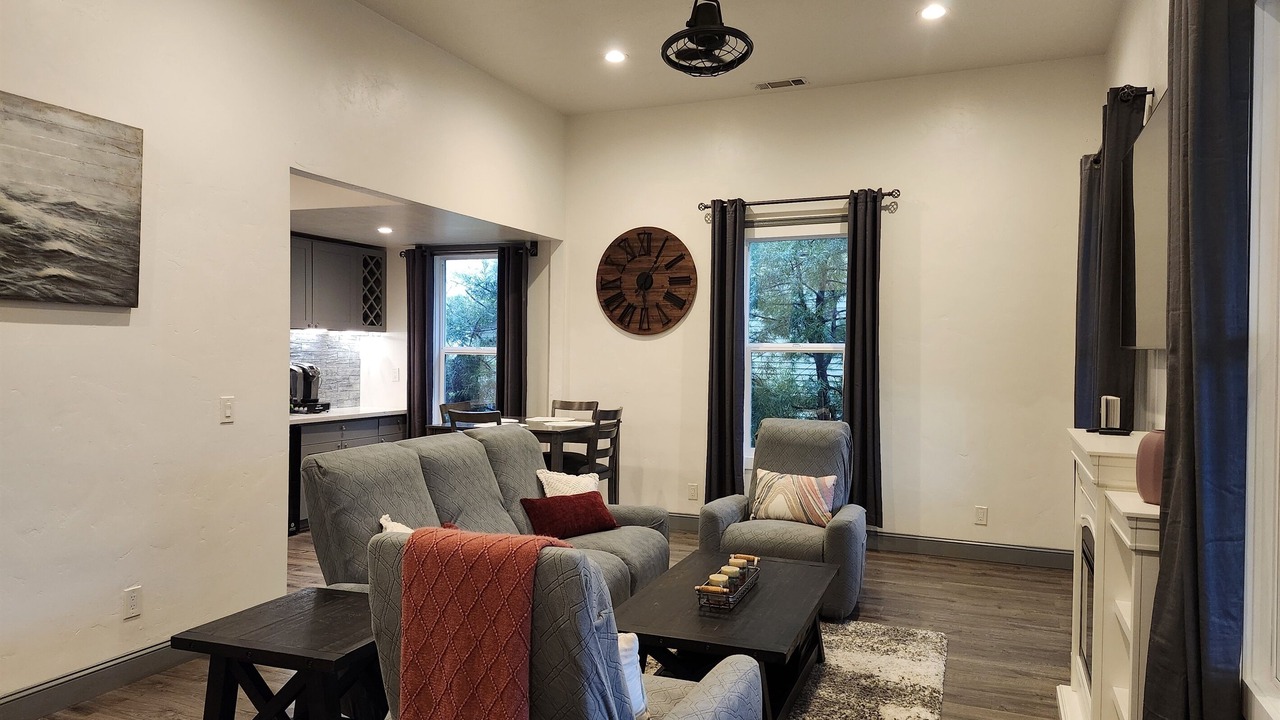 Photo of Livingroom in Lodi