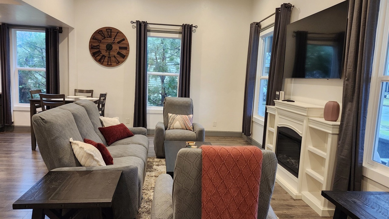 Photo of Livingroom in Lodi