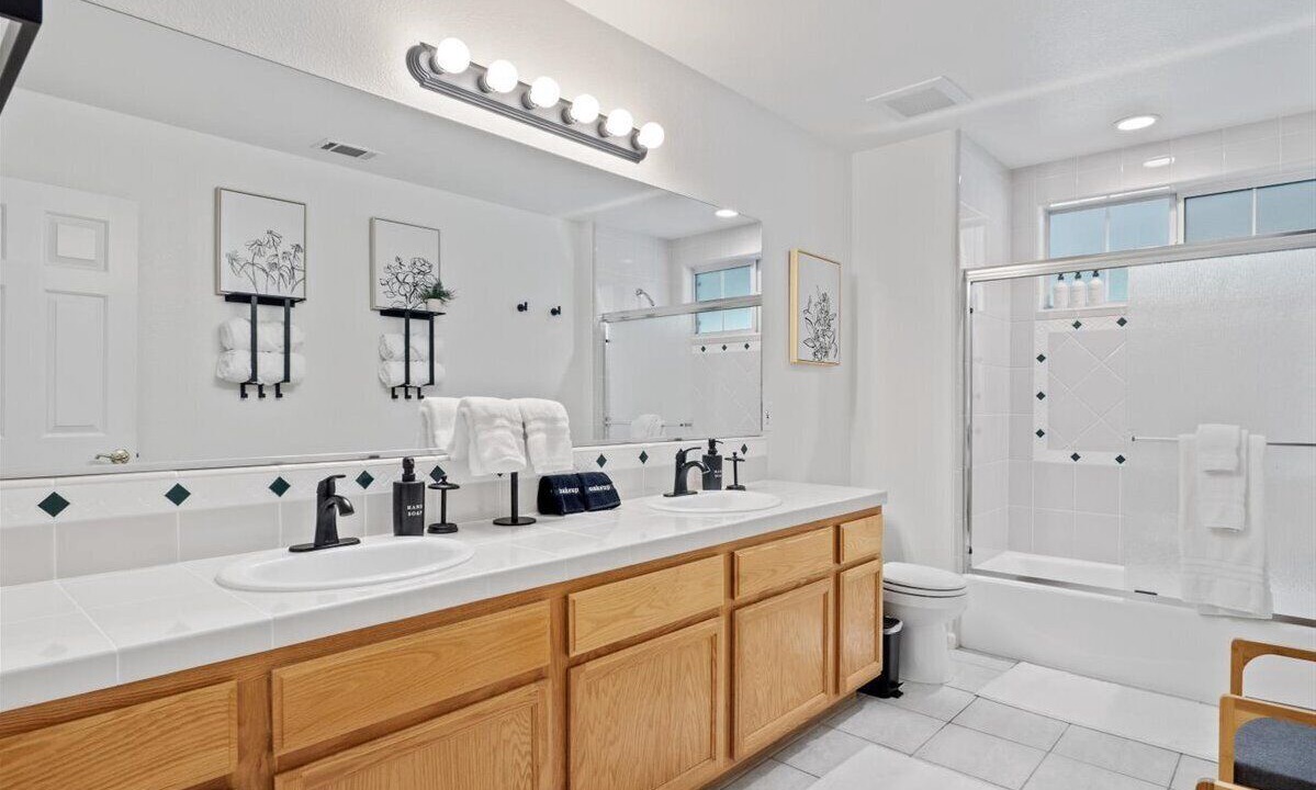 Photo of Bathroom in Los Alamos