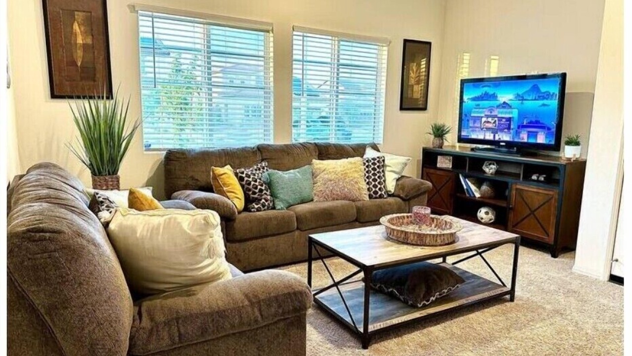 Photo of Livingroom in Victorville