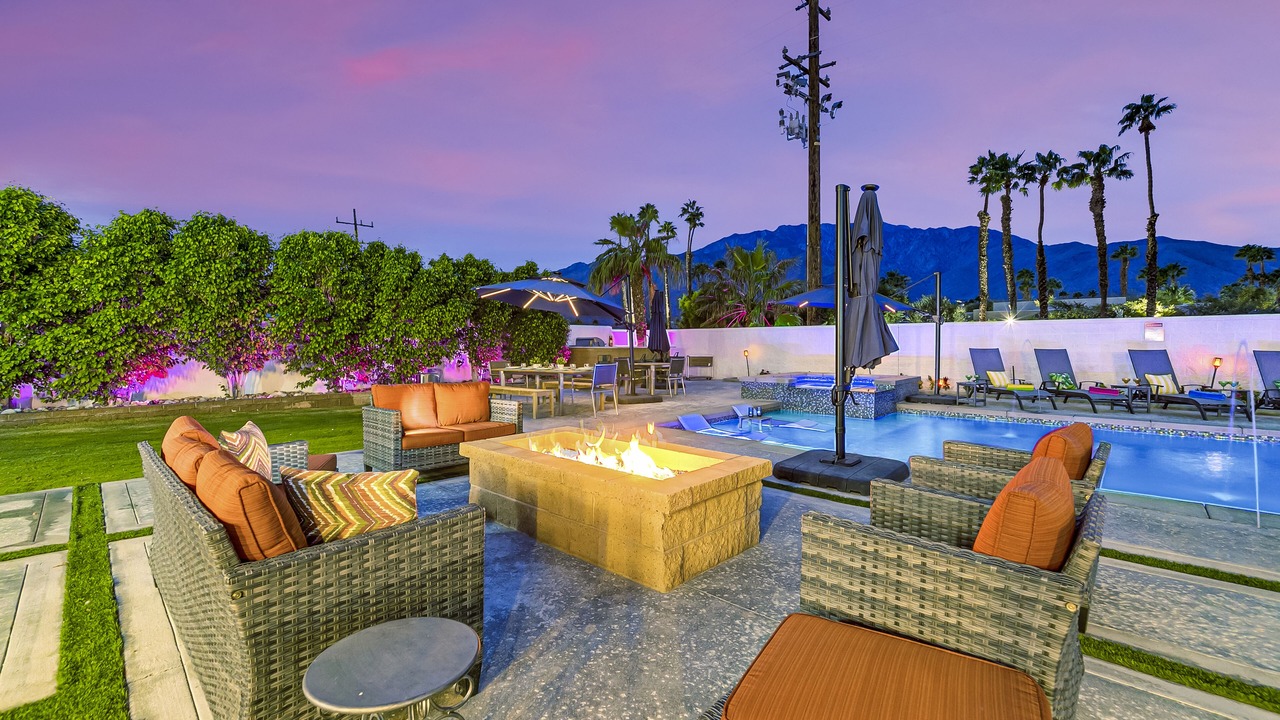 Photo of Outdoor in Desert Park Estates