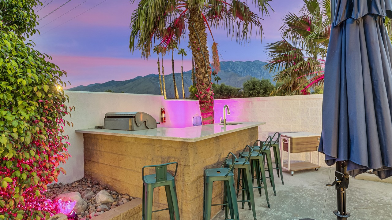 Photo of Patio Balcony in Desert Park Estates