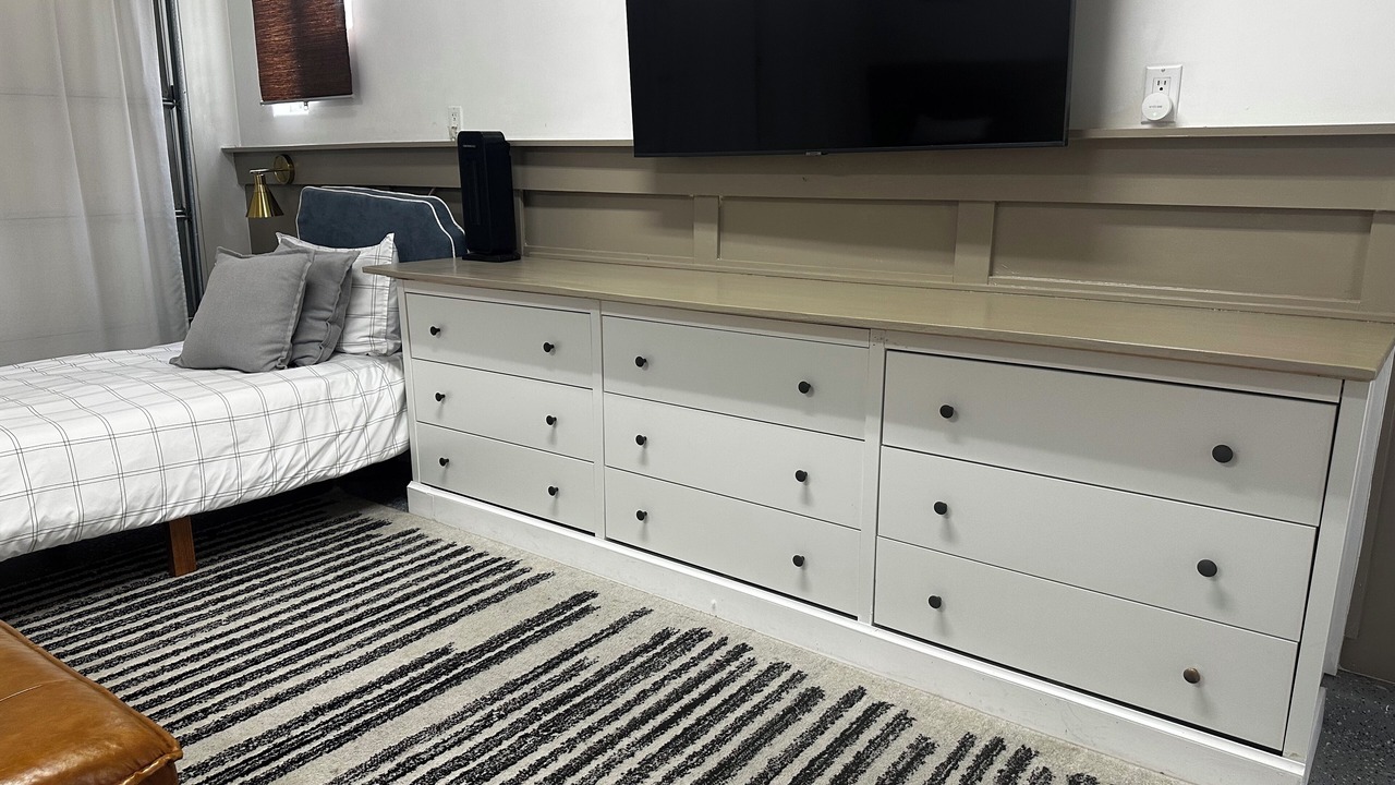 Photo of Bedroom in Midway City