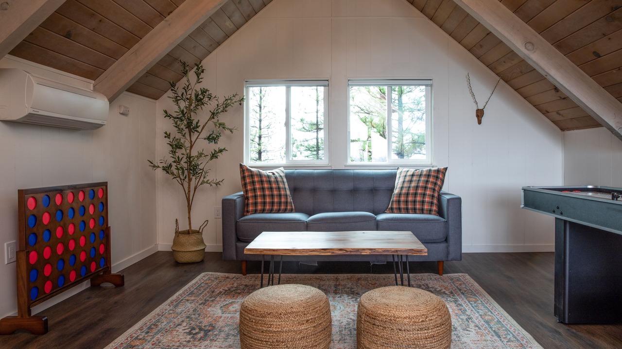 Photo of Livingroom in Groveland