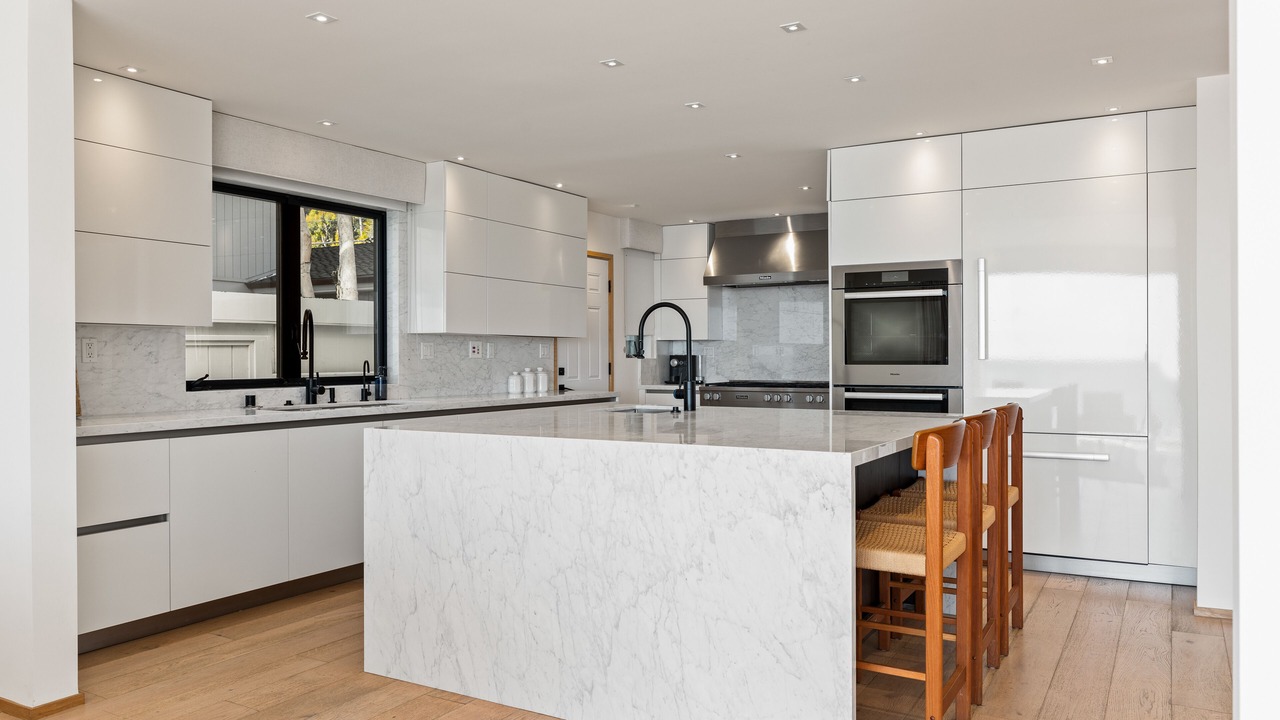 Photo of Kitchen in Eastern Malibu