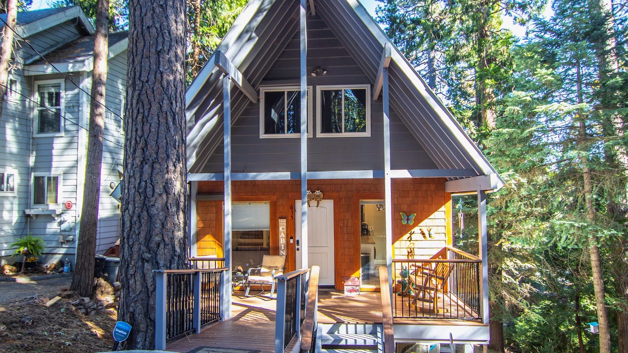 Photo of Outdoor in Arrowhead Villas
