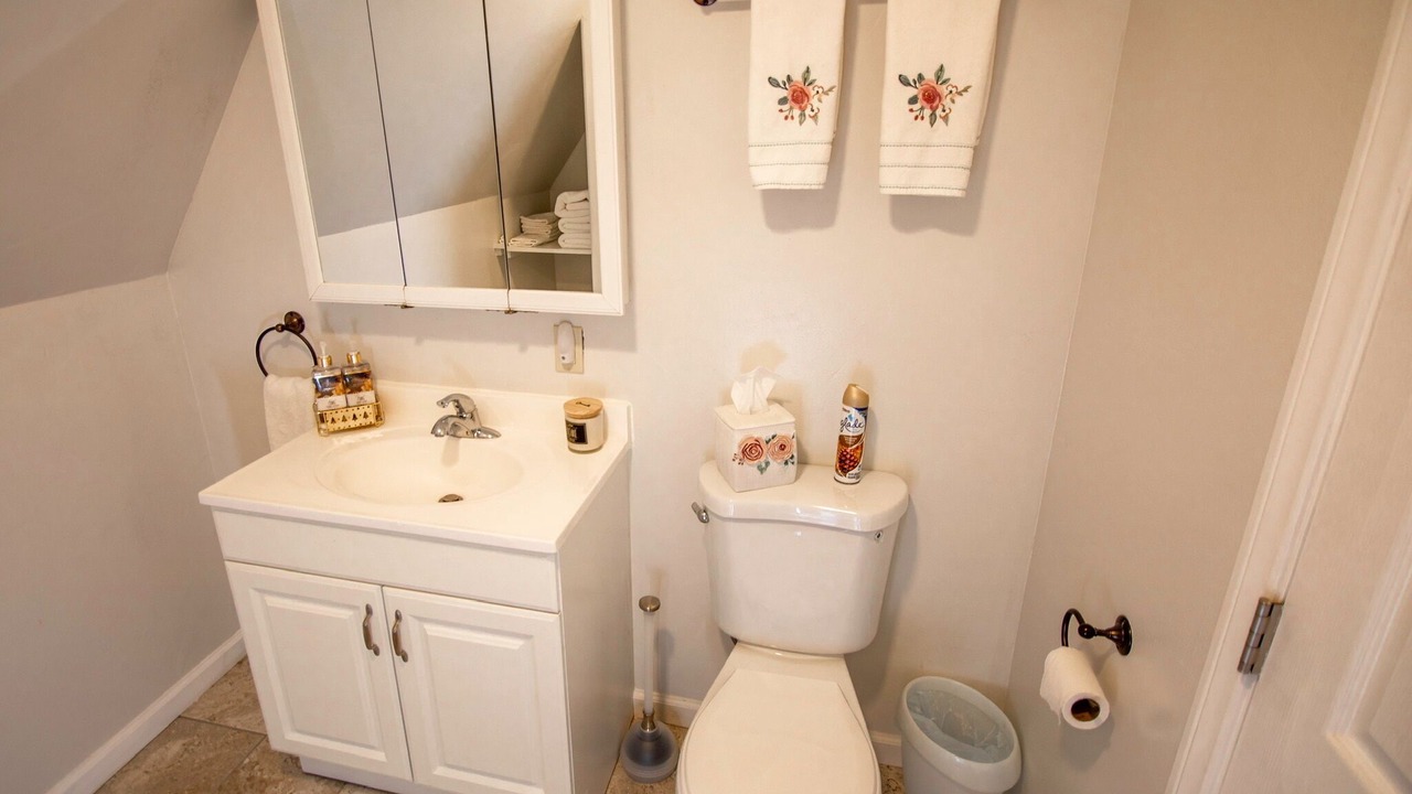 Photo of Bathroom in Arrowhead Villas