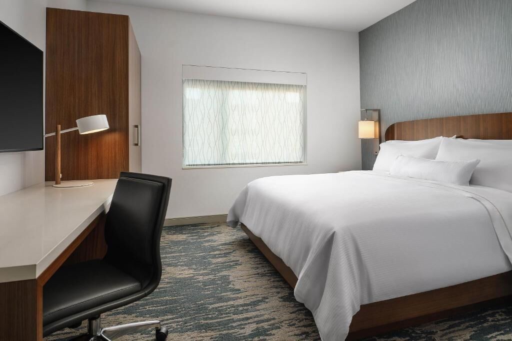 Photo of Bedroom in Anaheim Resort