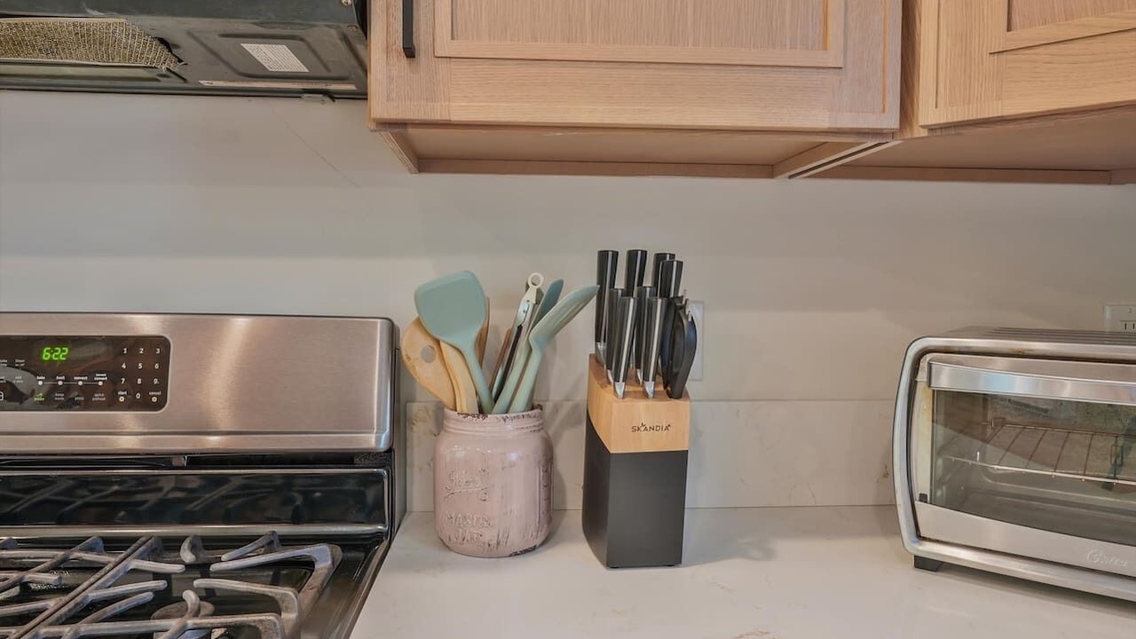 Photo of Kitchen in Valley Glen