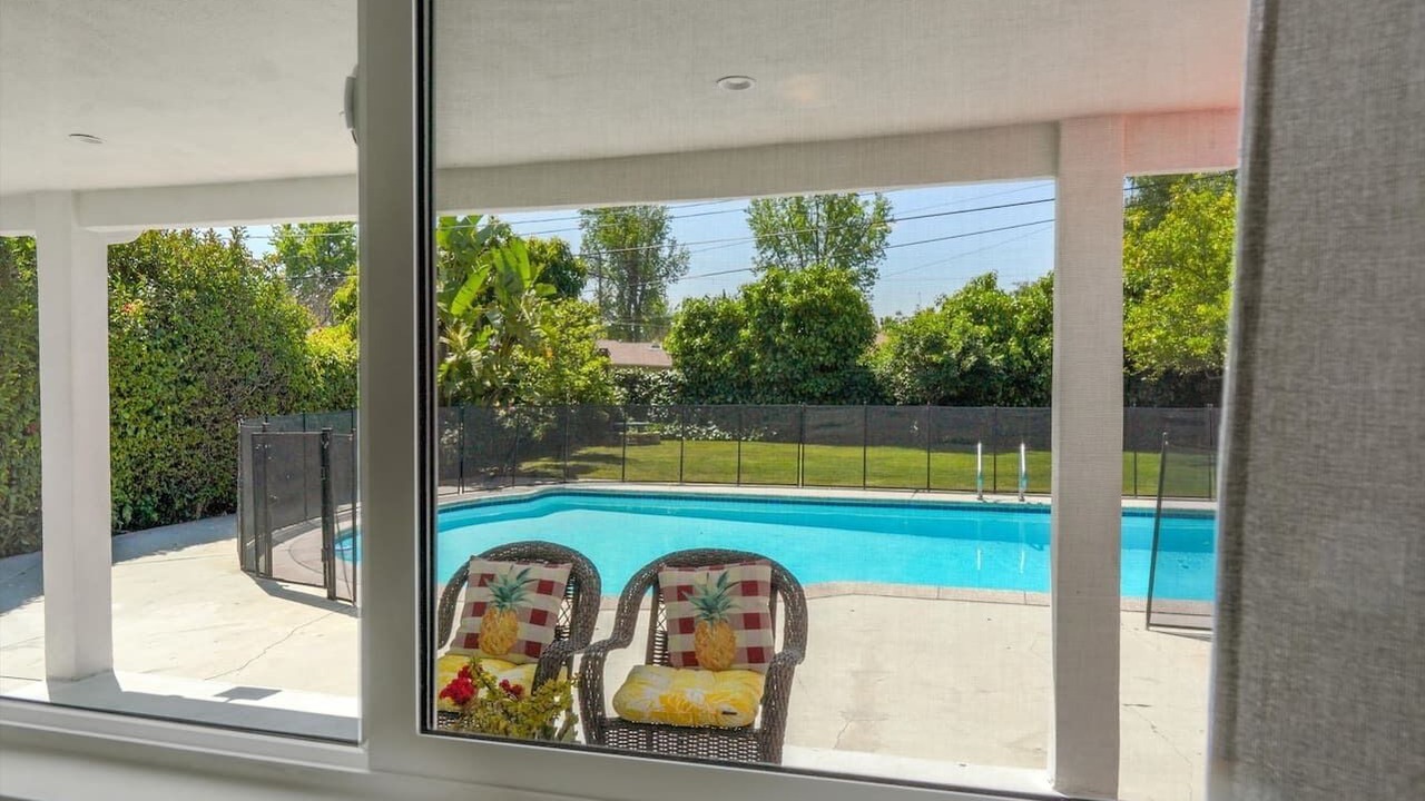 Photo of Outdoor in Valley Glen