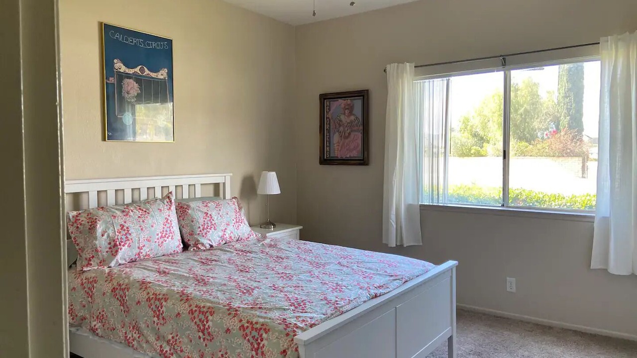 Photo of Bedroom in Santa Clarita
