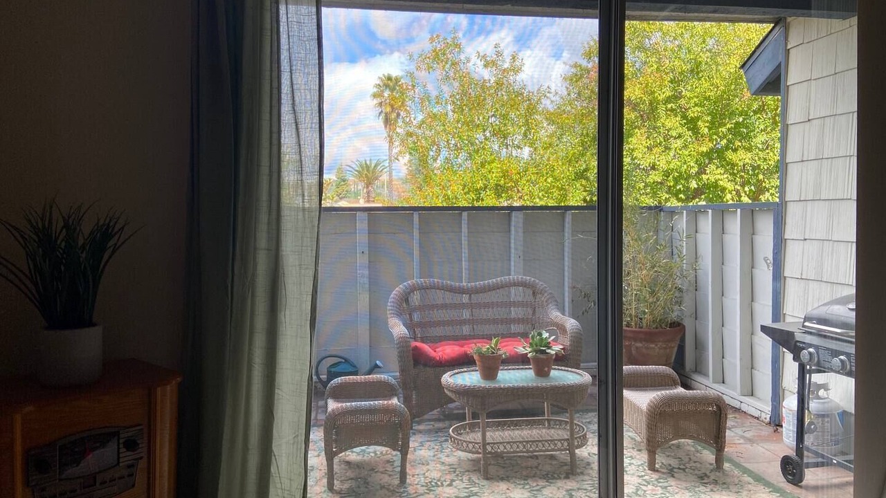 Photo of Patio Balcony in Santa Clarita