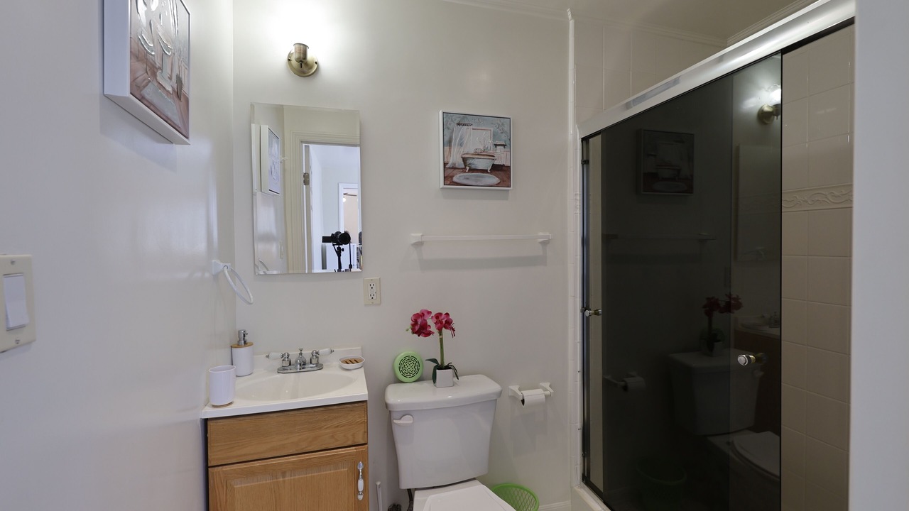 Photo of Bathroom in Northridge