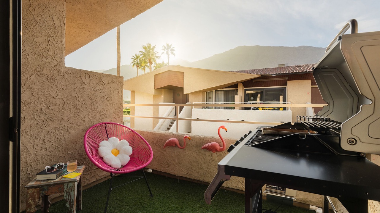 Photo of Patio Balcony in Warm Sands