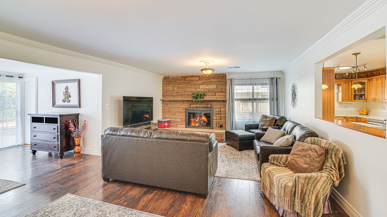 Photo of Livingroom in Loma Linda