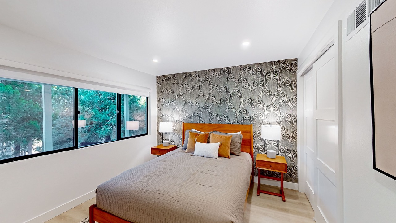 Photo of Bedroom in Blue Jay
