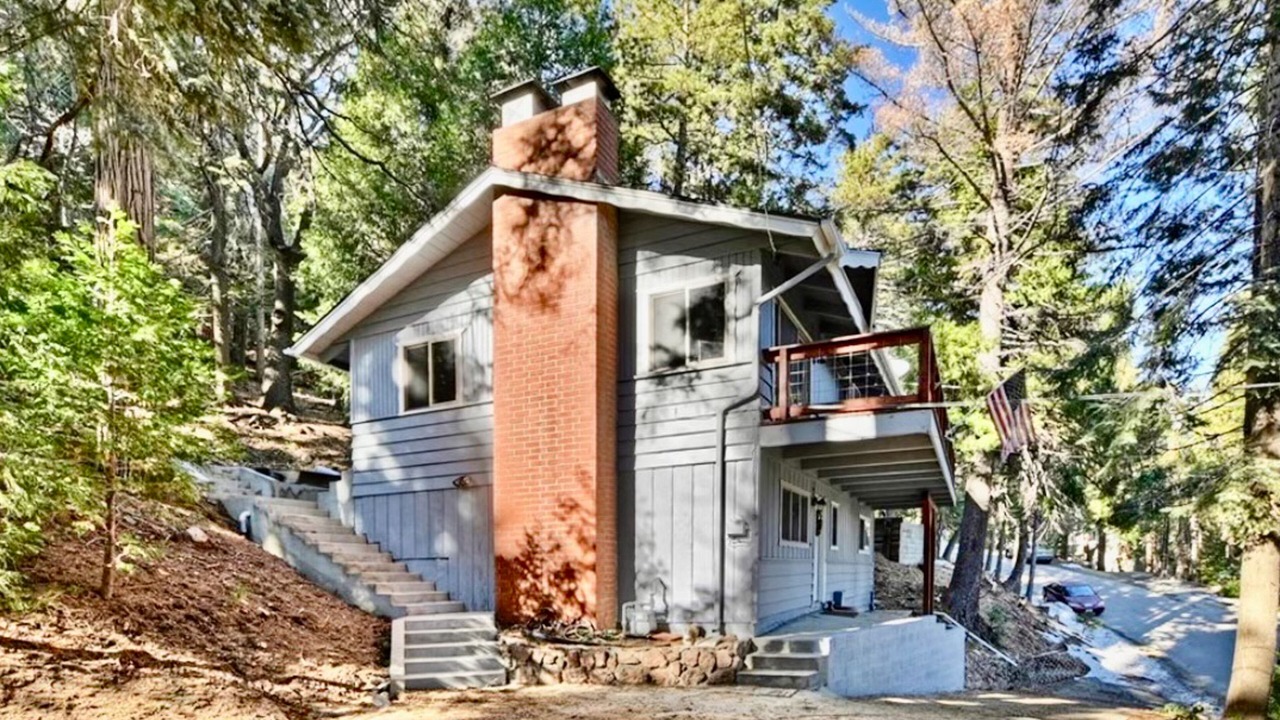 Photo of Outdoor in Crestline