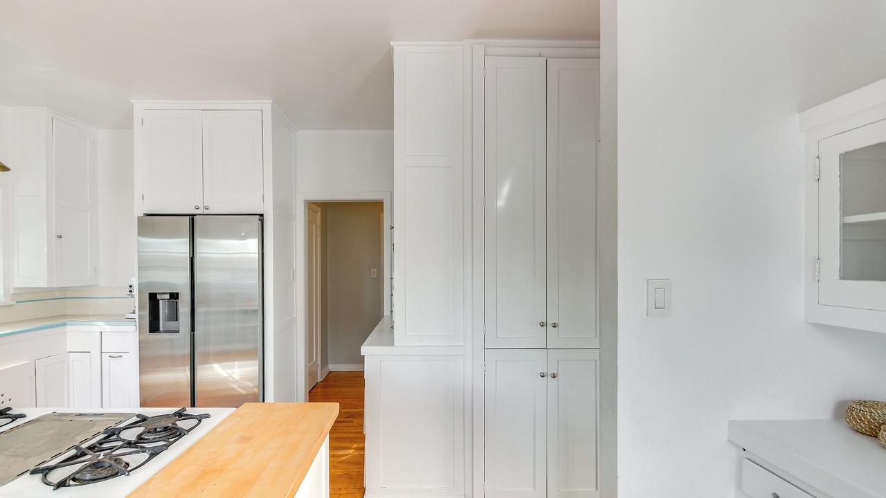 Photo of Kitchen in Mid-Wilshire