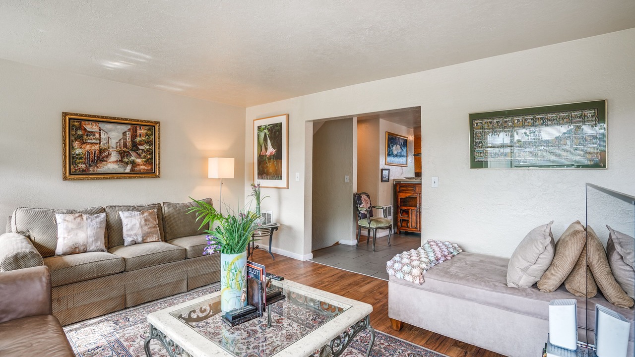 Photo of Livingroom in Grand Lake