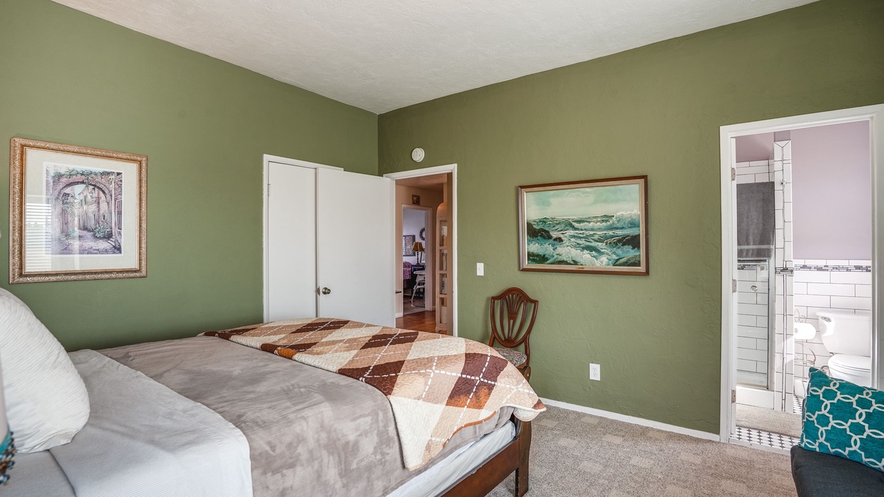 Photo of Bedroom in Grand Lake