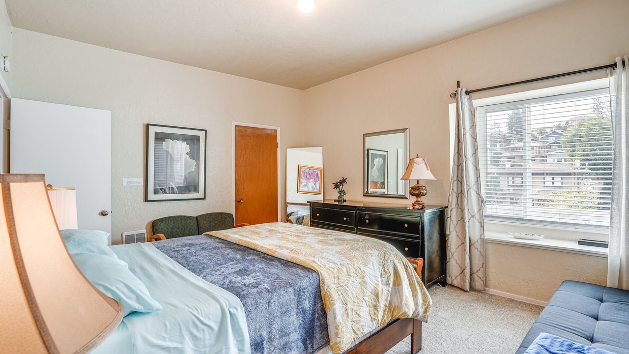 Photo of Bedroom in Grand Lake