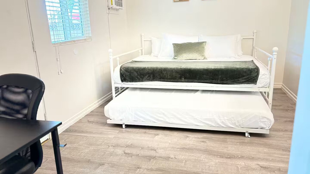 Photo of Bedroom in Hemet