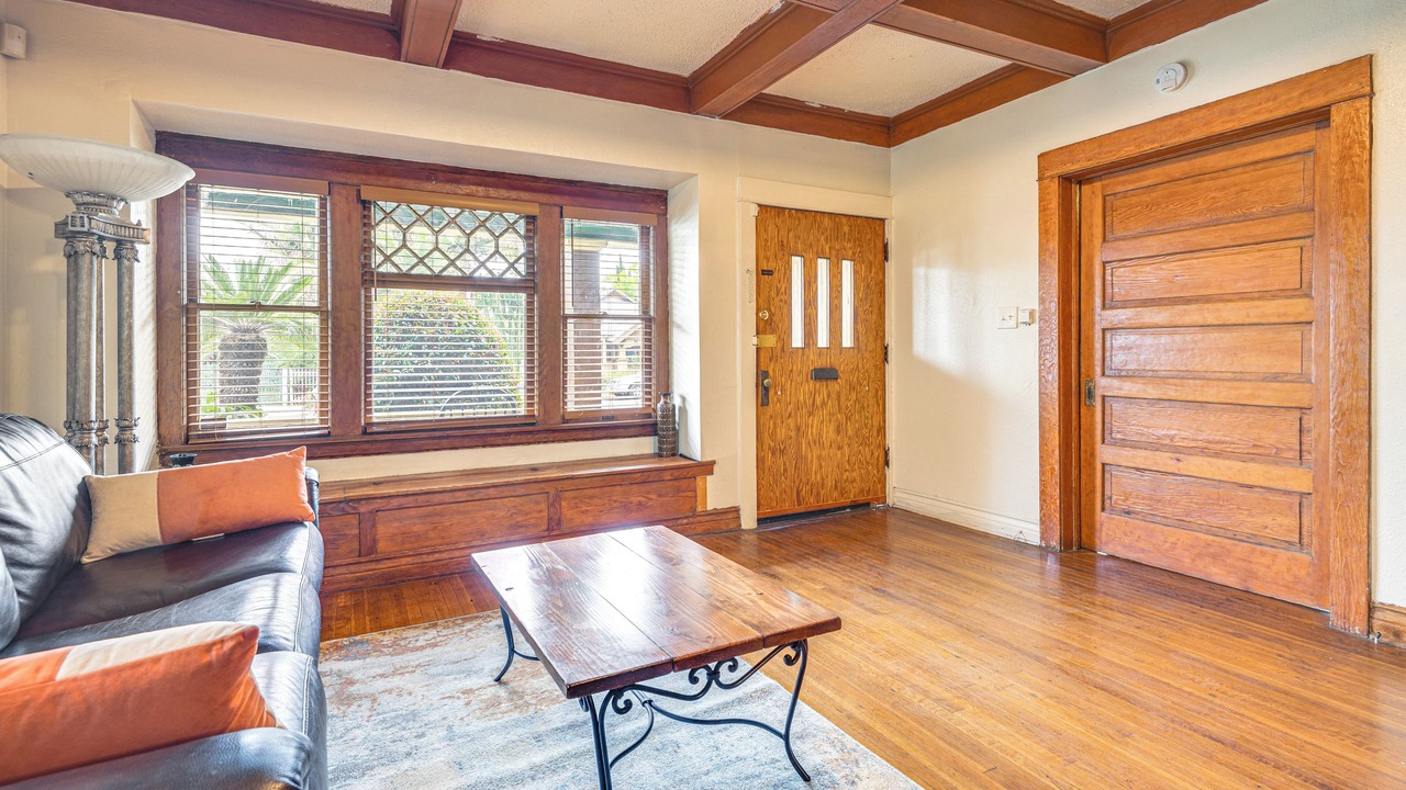 Photo of Livingroom in Downtown Los Angeles