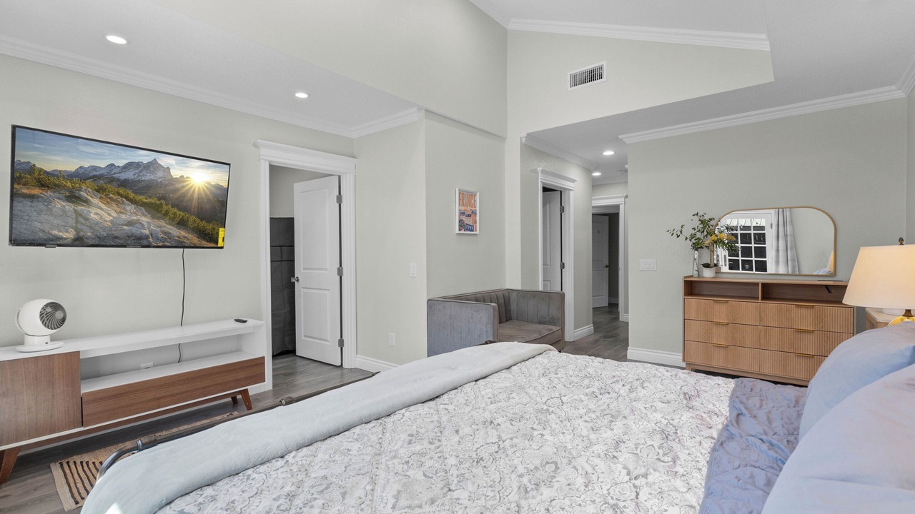 Photo of Bedroom in Westmont