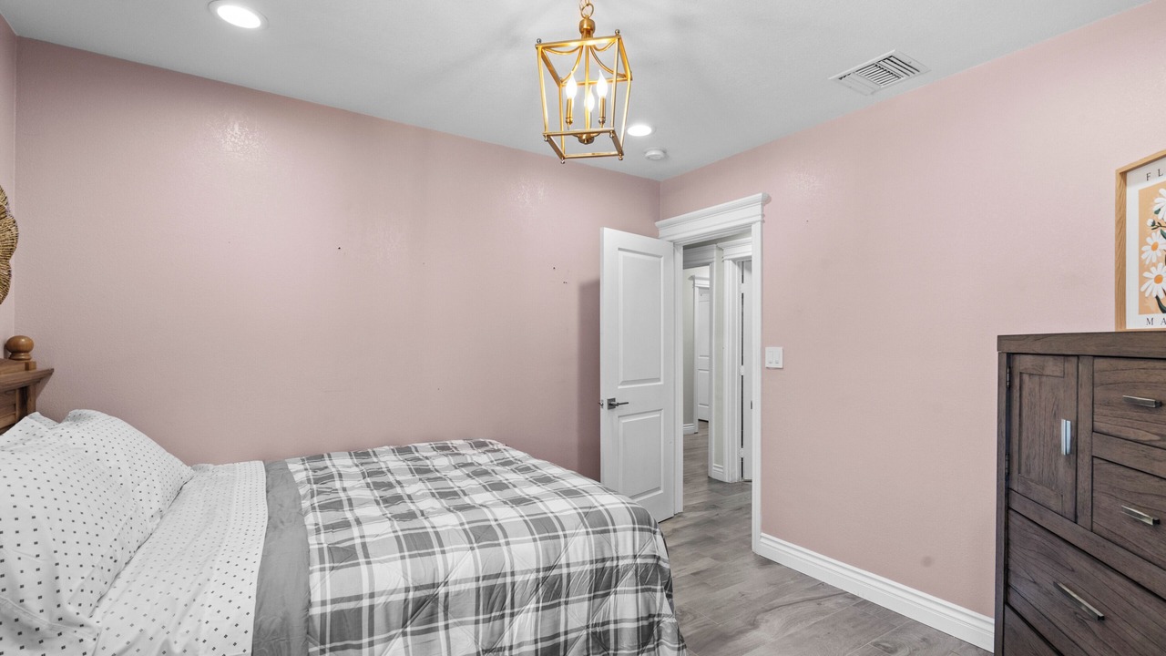 Photo of Bedroom in Westmont