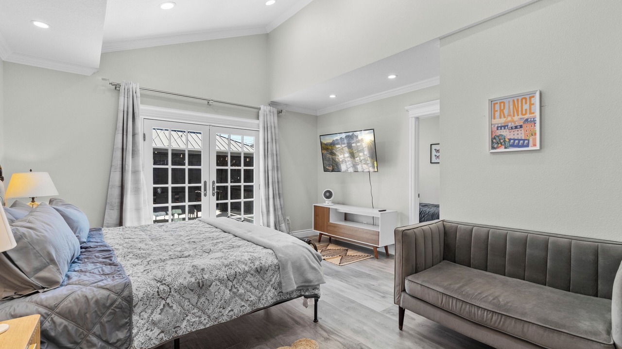 Photo of Bedroom in Westmont