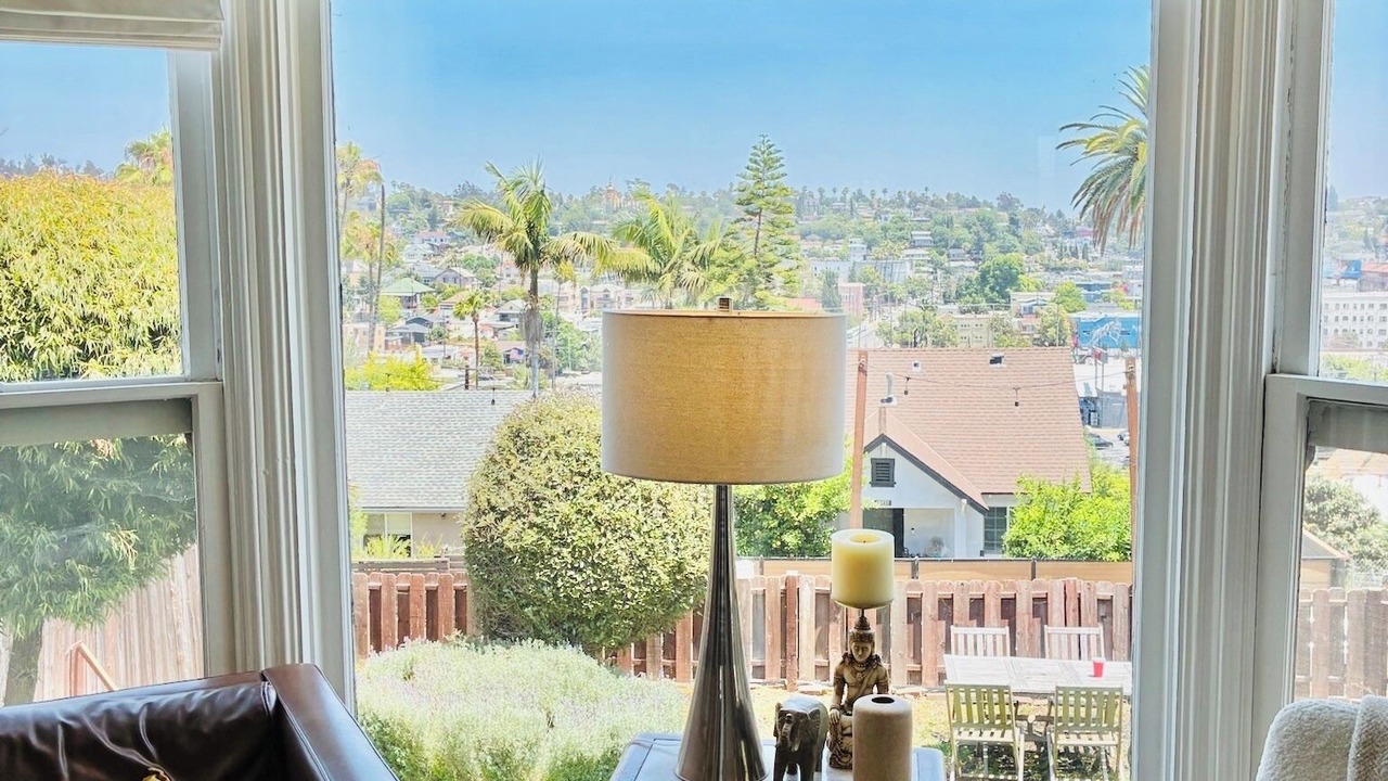 Photo of Livingroom in Silver Lake