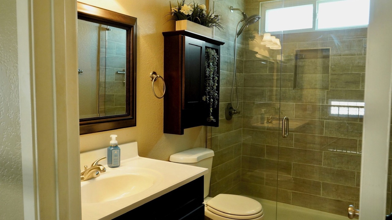 Photo of Bathroom in Highland