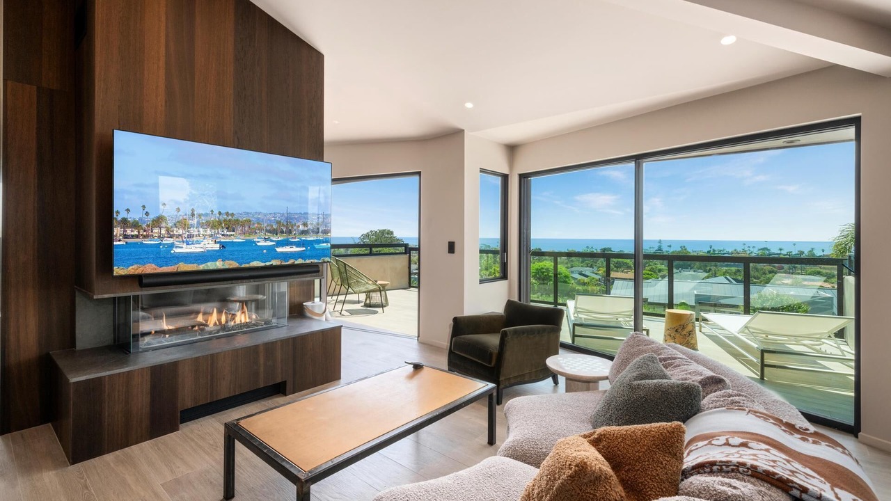 Photo of Livingroom in Solana Beach