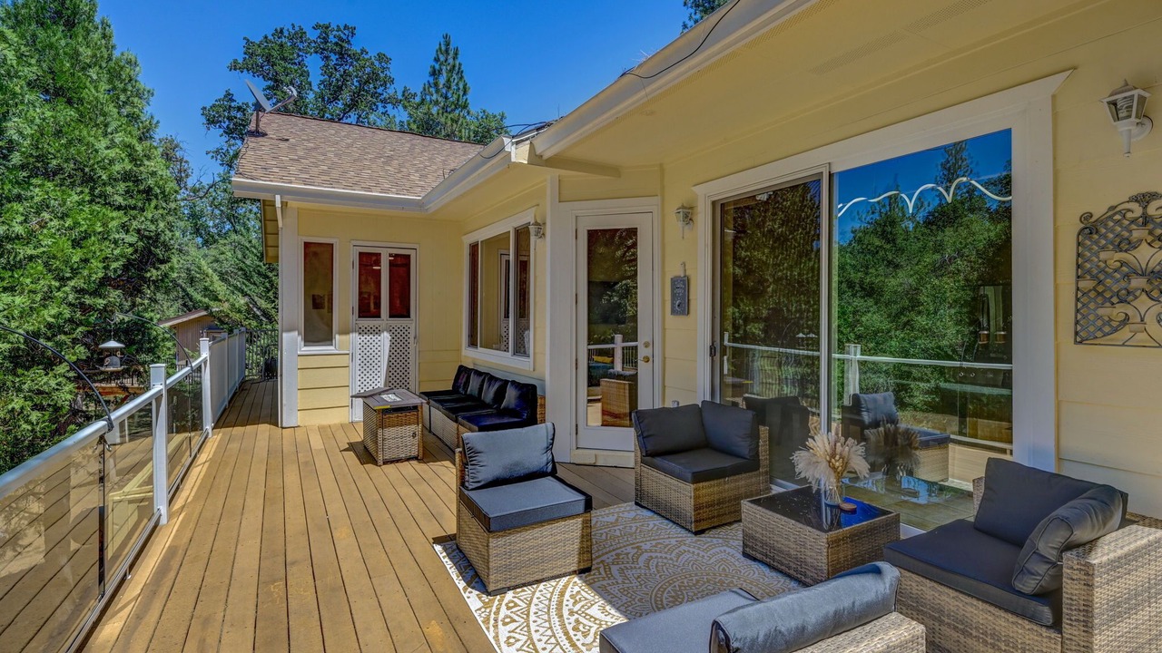 Photo of Patio Balcony in Groveland