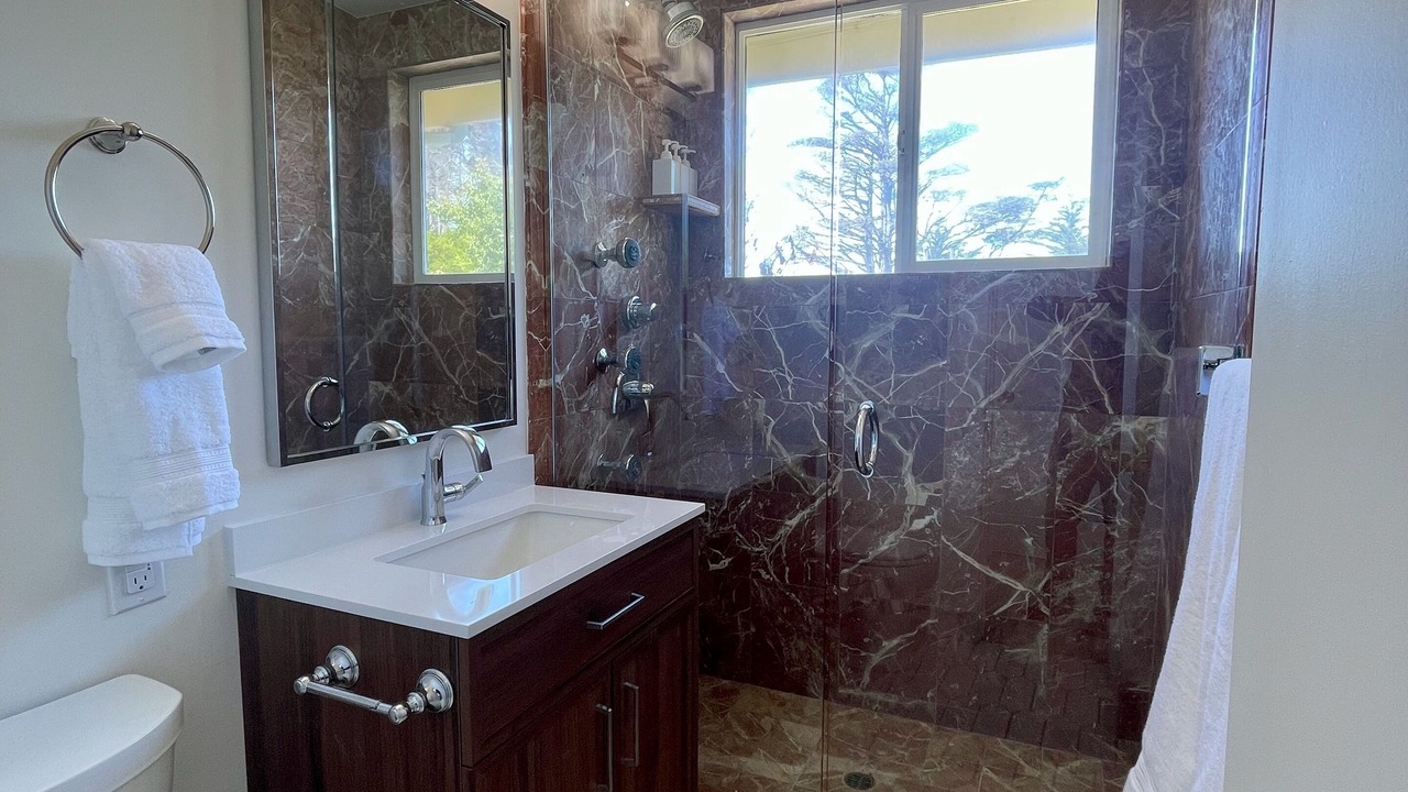 Photo of Bathroom in Gualala