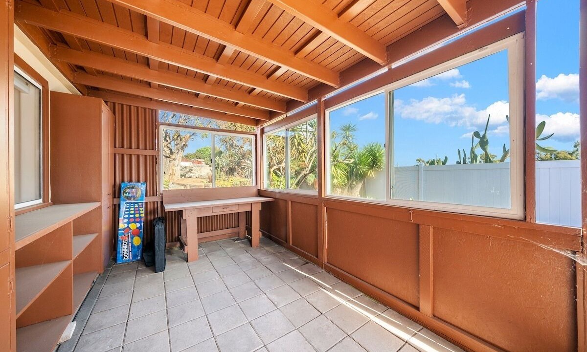 Photo of Others in Linda Vista