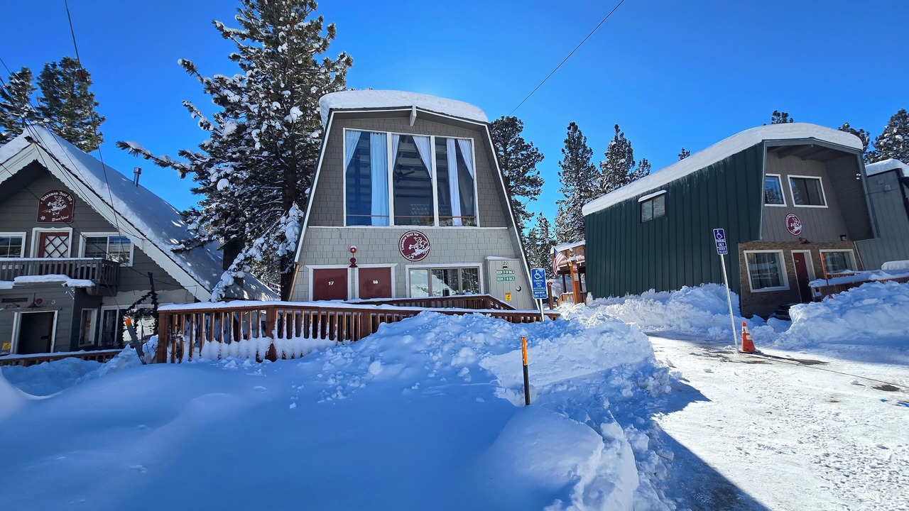 Photo of Outdoor in Mammoth Lakes