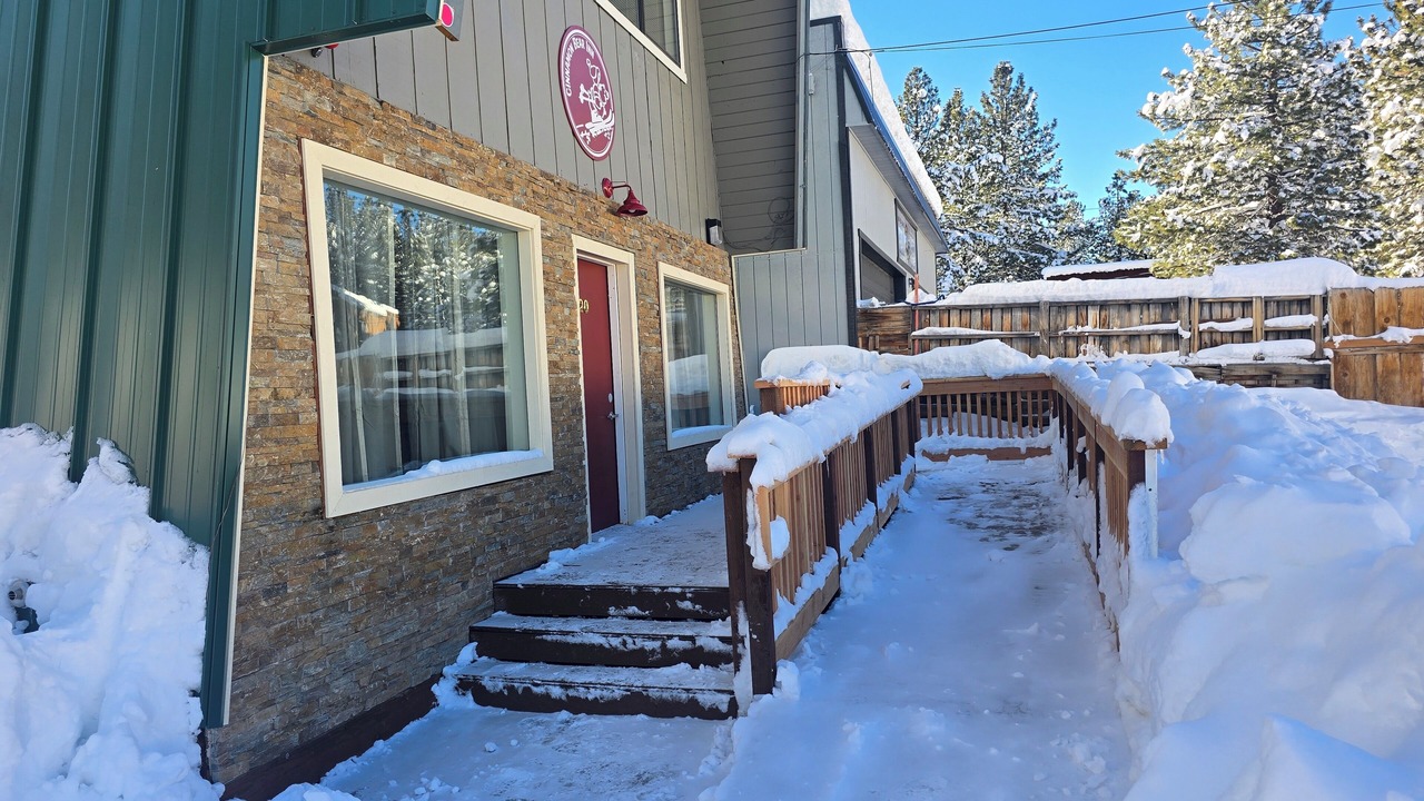 Photo of Outdoor in Mammoth Lakes