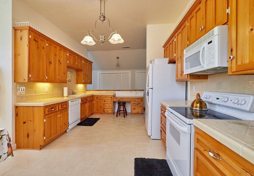 Photo of Kitchen in Phoenix Lake-Cedar Ridge
