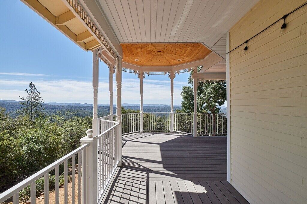 Photo of Patio Balcony in Phoenix Lake-Cedar Ridge