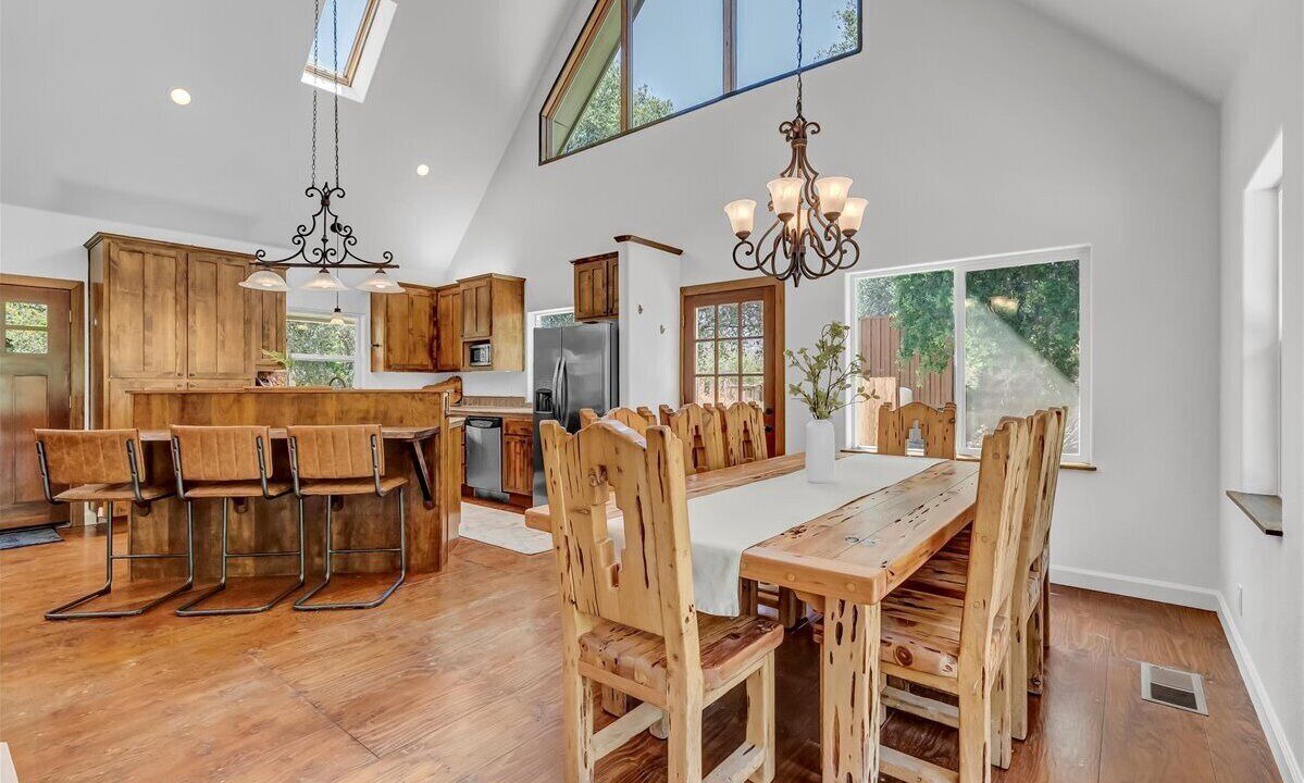 Photo of Livingroom in Kaweah