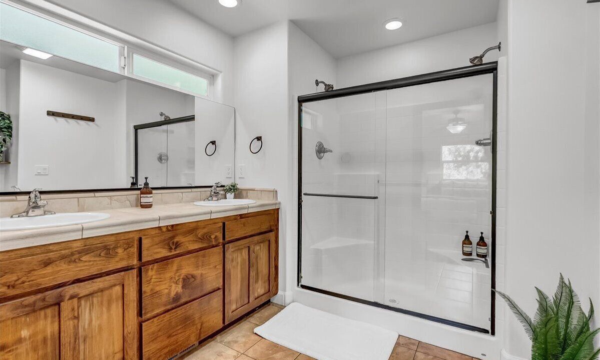 Photo of Bathroom in Kaweah